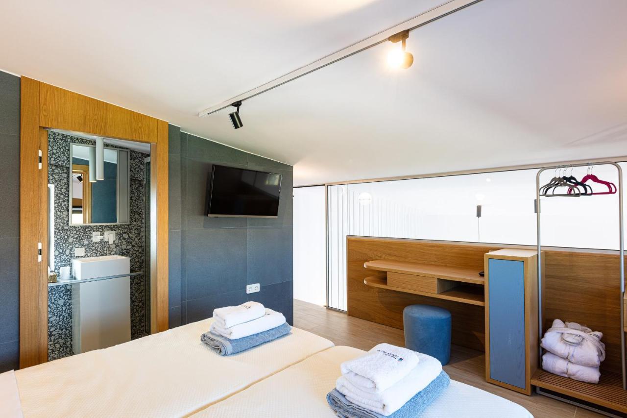 Terrazzo Luxury Villas Pigianos Kampos  Bagian luar foto