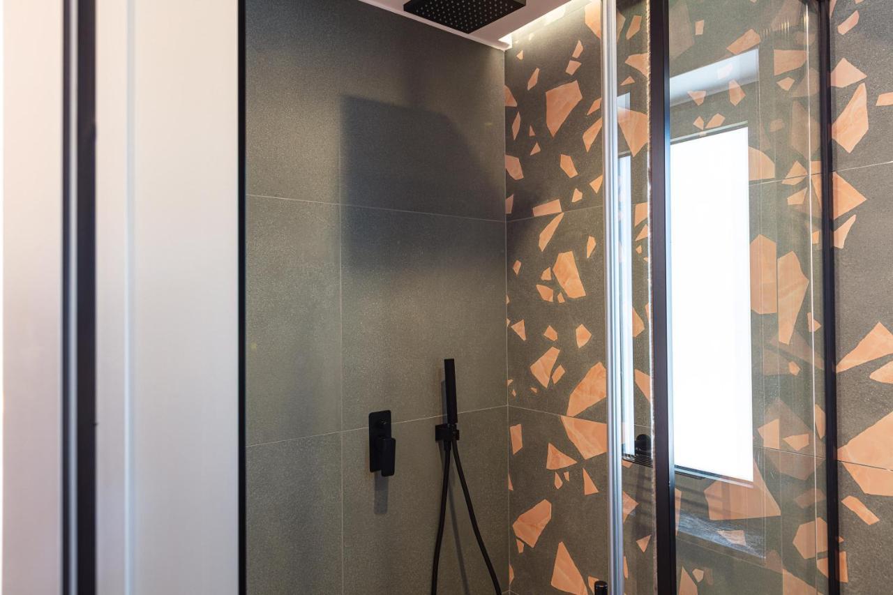 Terrazzo Luxury Villas Pigianos Kampos  Bagian luar foto