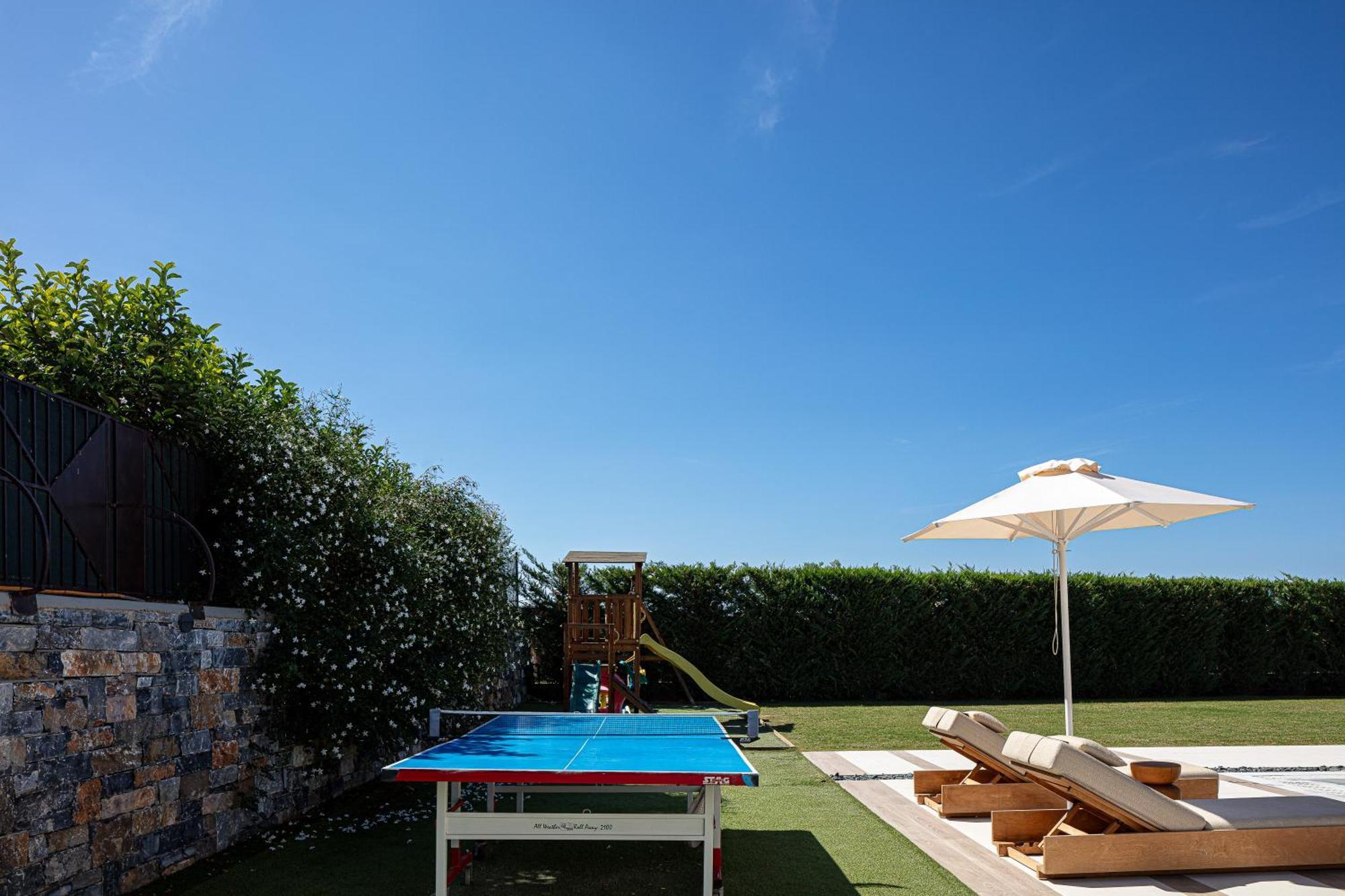 Terrazzo Luxury Villas Pigianos Kampos  Bagian luar foto