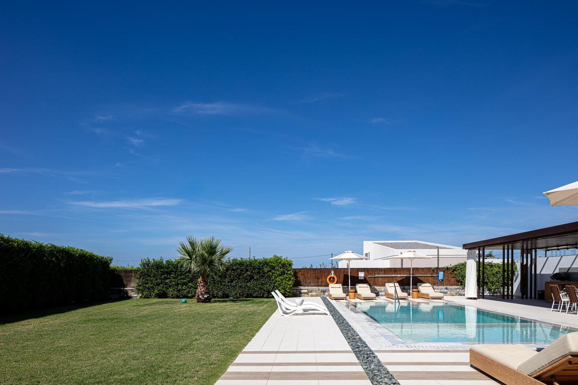 Terrazzo Luxury Villas Pigianos Kampos  Bagian luar foto