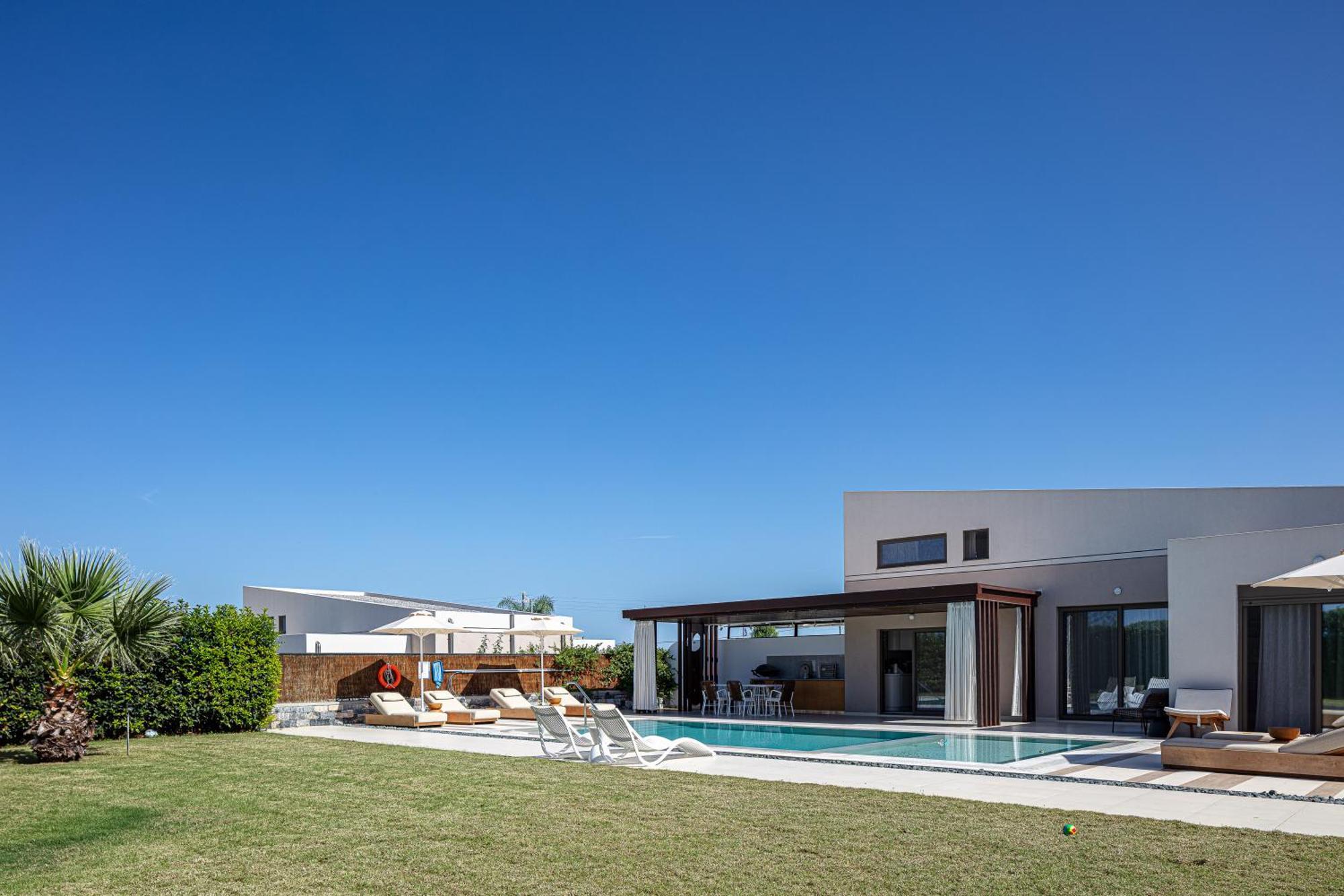 Terrazzo Luxury Villas Pigianos Kampos  Bagian luar foto