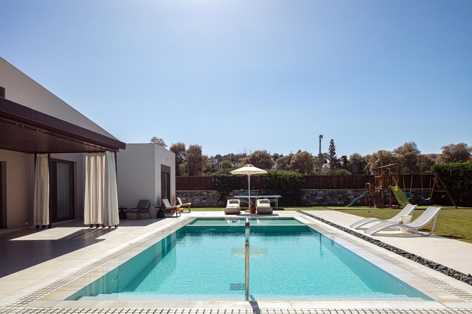 Terrazzo Luxury Villas Pigianos Kampos  Bagian luar foto