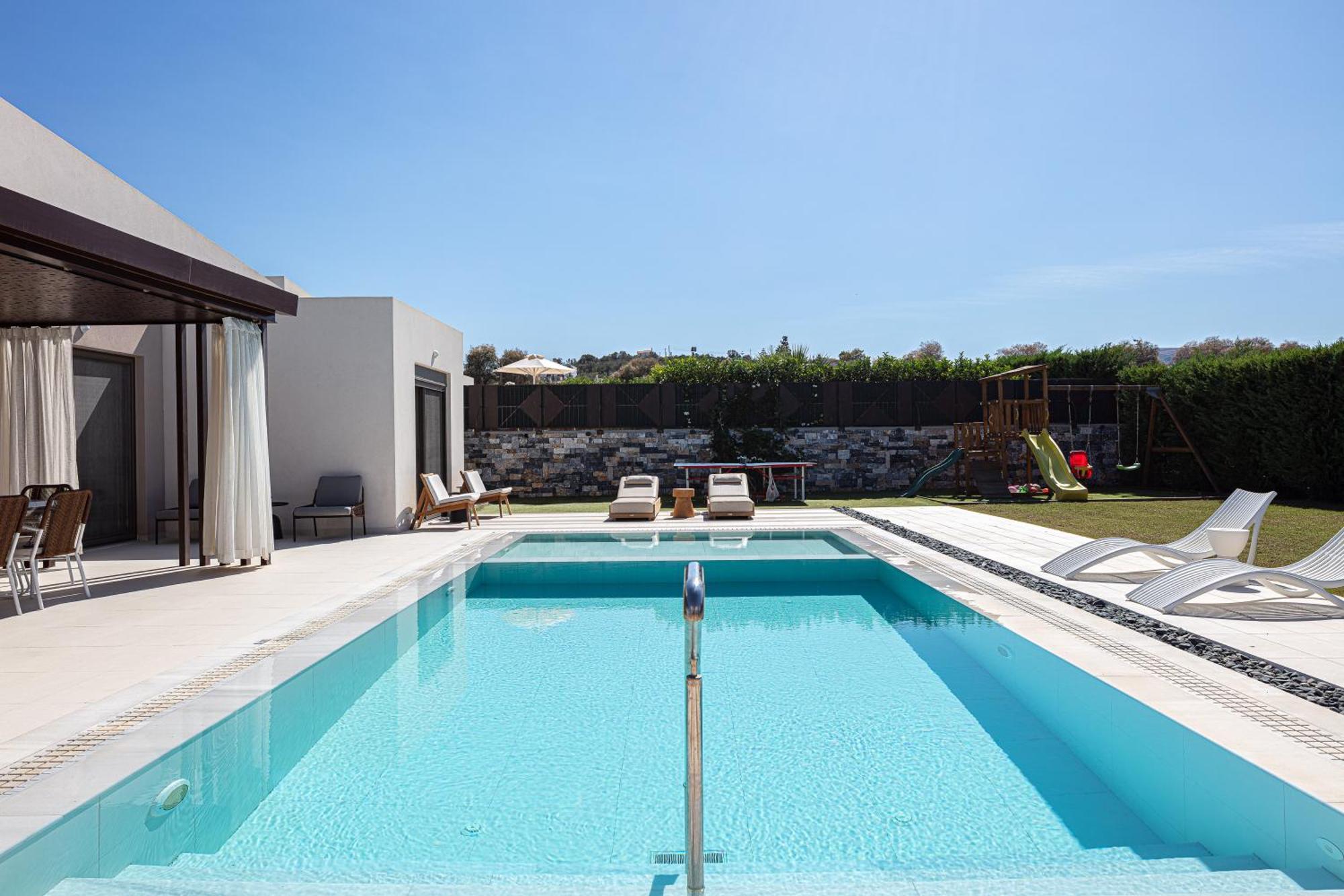 Terrazzo Luxury Villas Pigianos Kampos  Bagian luar foto